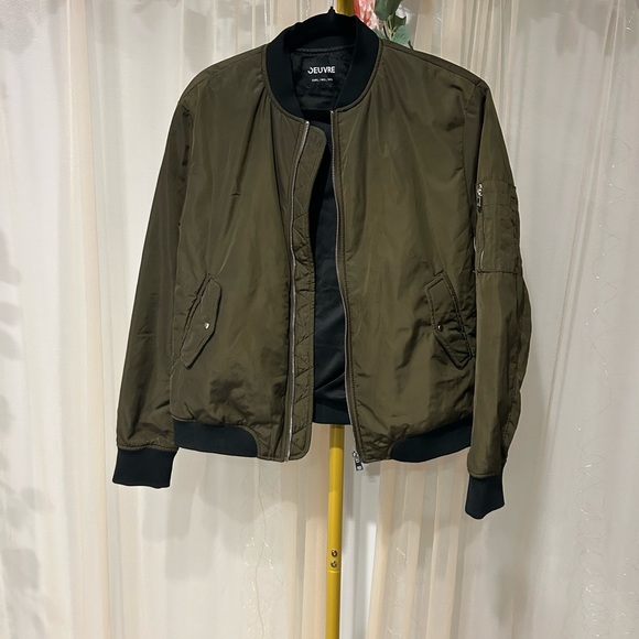 Oeuvre Jackets & Blazers - Women's Olive Bomber Jacket